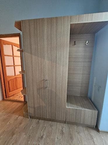 giris qapi: Dəhliz üçün çoxfunksiyalı şkaf-komplekt. - Material: ağac teksturalı — 1