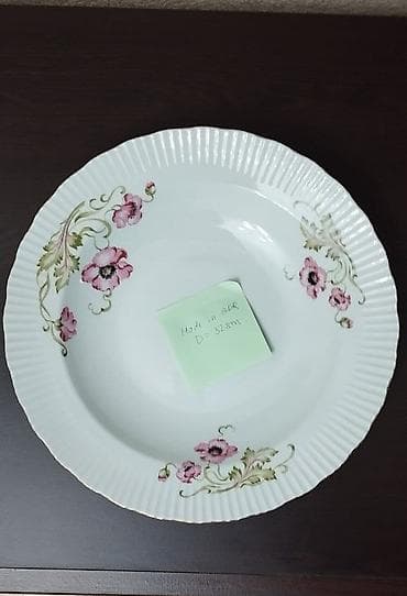 Большое глубокое блюдо в отличном состоянии Диаметр 32см Производитель lalafo.az -da Большое глубокое блюдо в отличном состоянии Диаметр 32см Производитель