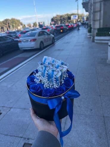 шоколад: Bounty qutusu💙 S/M/L ölçüləri mövcuddur ✨ _ 📍 Ünvan: Adil İsgəndərov — 1