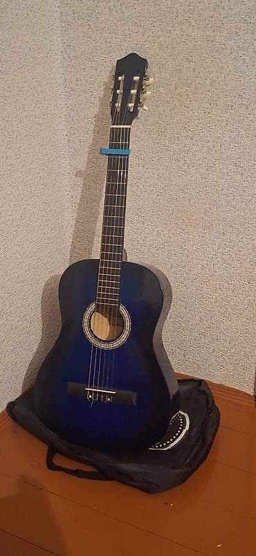 klassik gitara: Klassik akustik gitara – mavi rəng - Korpus: klassik forma, parlaq — 2