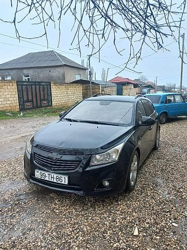 Chevrolet Cruze: 1.6 л | 2012 г. 30000 км Универсал at lalafo.az Chevrolet Cruze: 1.6 л | 2012 г. 30000 км Универсал