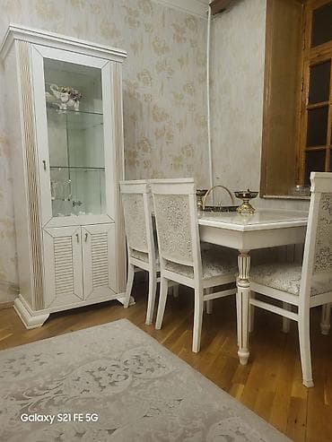 Qonaq otağı üçün, Açılmayan, Dördbucaq masa, 6 stul — 4