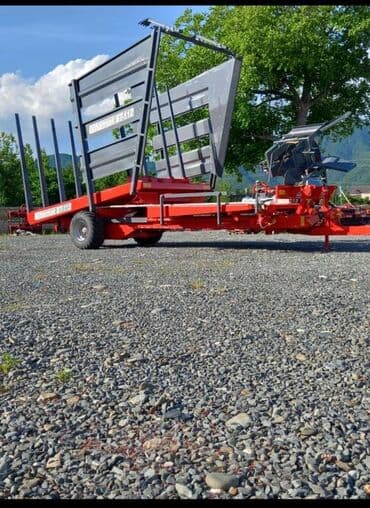 taxıl biçən kombaynlar: Pres toplayan. 112 ədədlik. Sahədən 112 ədəd presi sahədən yığaraq — 3