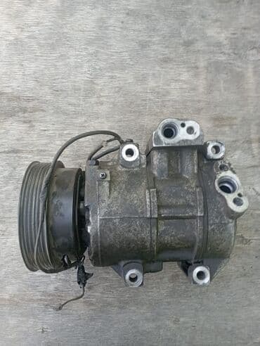 ikinci el kompresör: Avtomobil üçün kondisioner kompressoru. Funksional vəziyyətdədir — 2