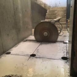 Комбинезоны: #Betonkesme #betondeşmə Beton kubik kərpic - dən kəsim deşim — 10