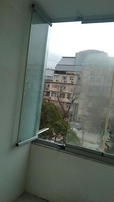 gencede qapi: Can balkon eni 397.hundurlik.2.05. kv.70manat Şüşə sürgülü sistem – — 3