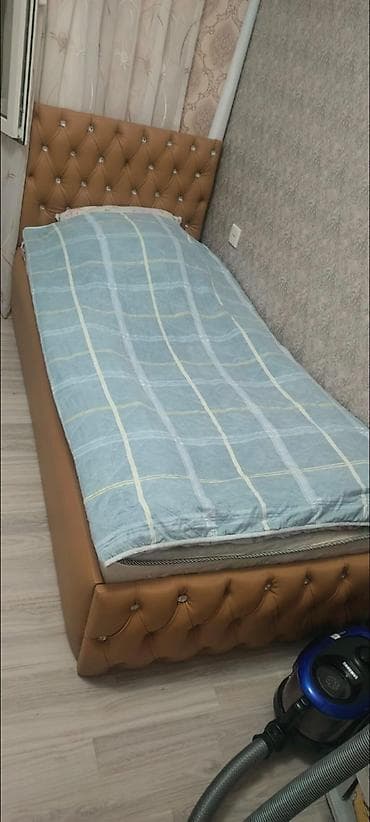 Təknəfərlik çarpayı, Matras ilə, Siyirməsiz