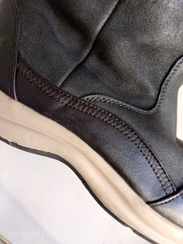 qadın qış ayaqqabıları: Qış çəkmələri - Rəng: qara (altlıq bej rəngli) - Material: yumşaq üst — 4