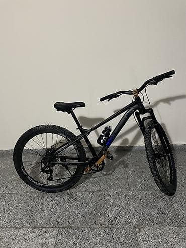 balaca velosiped: 27.5 bmx gtr 359 qara reng 2 heftedir alinib cox surulmeyib ciddi — 1