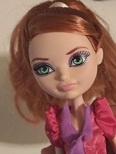 18 oyuncaq: Ever After High tipli oyuncağ kukla У нее поломан шарнир, я вставила — 2