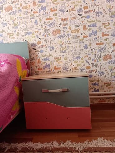 qutu profil: Oğlan və qız üçün, İşlənmiş, 4 qapılı, Açılan, Düz dolab — 6