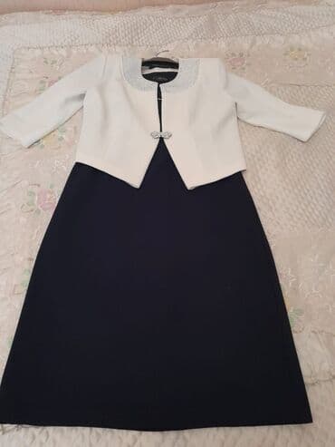 утягивающее белье: Новое платье (темно-синего цвета) с пиджаком. Размер 46-48. Рукав три — 9