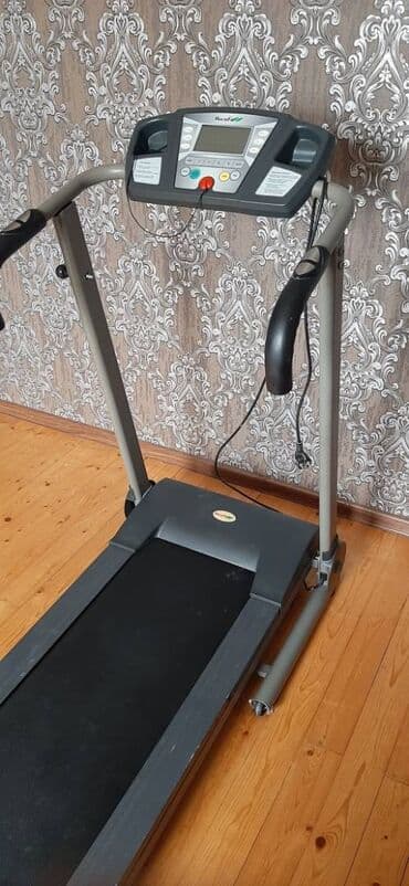 Trenajor ideal veziyyetdedir cox keyfiyyetli alman texnologiyasidir