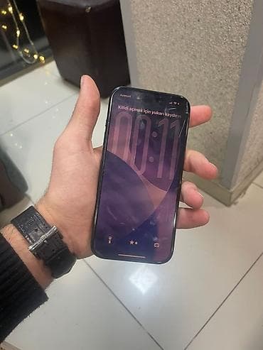 15 mini iphone: IPhone 15, Black Titanium — 2