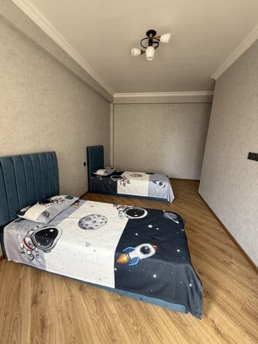 satdığ evlər: 3 otaqlı, Yeni tikili, 121 kv. m — 9