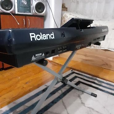 Səs avadanlığı: Sintezator, Roland, İşlənmiş, Ünvandan götürmə — 5