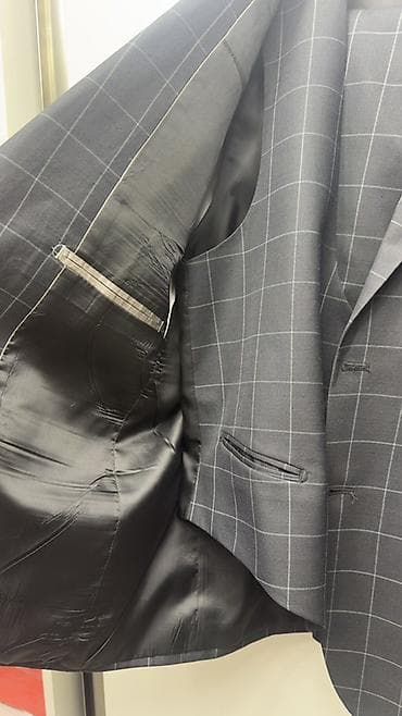 Plaşlar: Kişi kostyum dəsti – 3 parça - Rəng: tünd boz-olcu-54-56 - Naxış: incə — 3