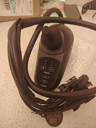 Tibbi məhsullar: Elektrik əlil arabası üçün joystick və idarəetmə bloku. Musterimiz — 1