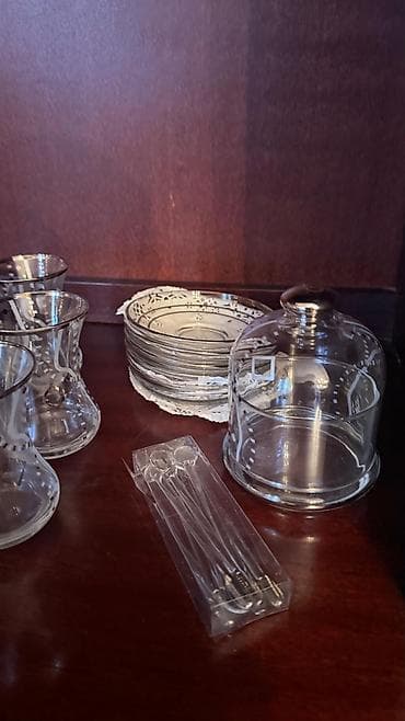 Mətbəx aksesuarları: Çay dəsti, Şüşə — 1