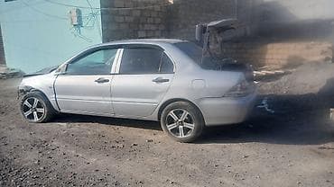 accent stop: Mitsubishi Lancer sedan – hissələr üçün - Korpus: 4 qapılı sedan — 3