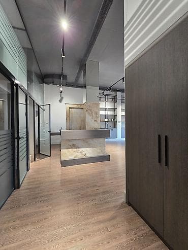 qubada ev: Ağ Şəhərdə “London Evləri”ndə premium ofis icarəyə verilir Əsas — 6