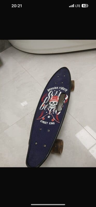 Penny tipli kruizer skeytbord - Gövdə: möhkəm plastik deka, xırda lalafo.az -da Penny tipli kruizer skeytbord - Gövdə: möhkəm plastik deka, xırda