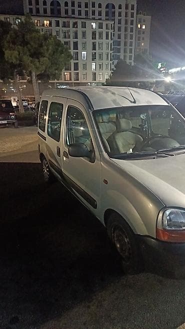 larzon disk: Renault Kangoo mikroavtobus/miniven Xüsusiyyətlər: - Kuzov: 5 qapılı — 5