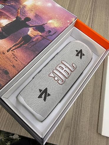 jbl dinamiki: Yeni JBL Kolonka, Növ - Portativ, rəng - Ağ — 5