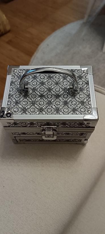 dekor agaclari: Bəzək əşyaları üçün qutu/kofər - Xarici hissə: gümüşü rəngdə — 2