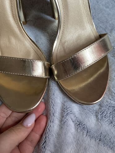 basanoşkalar 2022: Derimod, Ölçü: 40, rəng - Qızılı, Yeni — 3