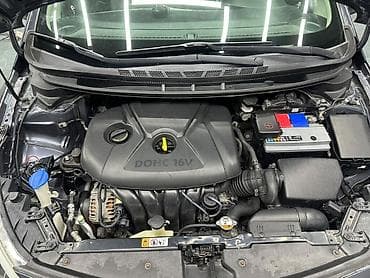lider disk: Kia Cerato: 1.8 l | 2013 il Sedan — 5