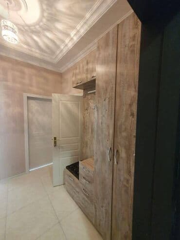 sumqayit 8 ci mikrorayon kiraye evler: Sumqayitda bulvara yaxin 16 mərtəbəli binanin 8-ci mərtəbəsində — 17