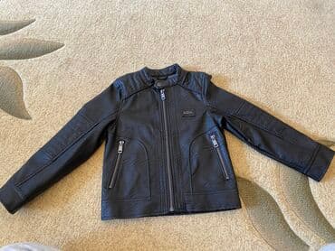 Məktəbli forması: LC Waikiki.Dəri gödəkcə.YENİDİR! GEYİNİLMƏYİB! Qara rəng .4-5 yaş. Heç — 6