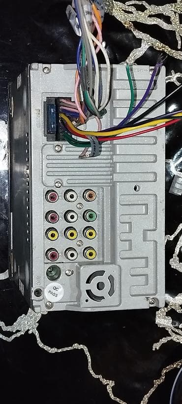 ses kartı: Maqnitol, İşlənmiş, AUX — 3