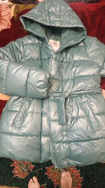 Cinslər və şalvarlar: LC Waikiki uşaq qış gödəkçəsi - Ölçü: 10–11 yaş, 140–146 sm (etiketdə — 1