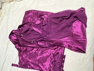 Ev geyimləri, pijamalar