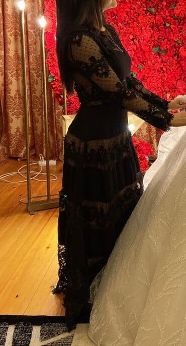 Kiraye 70 azn. 400 azne alinib 1 defe geynilib