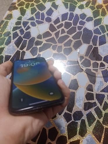 irşad iphone x: IPhone X, 64 GB, Qara — 2