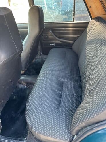 ваза стеклянная прозрачная высокая без узора: VAZ (LADA) 2107: 1.7 l | 1997 il 23568 km Sedan — 9