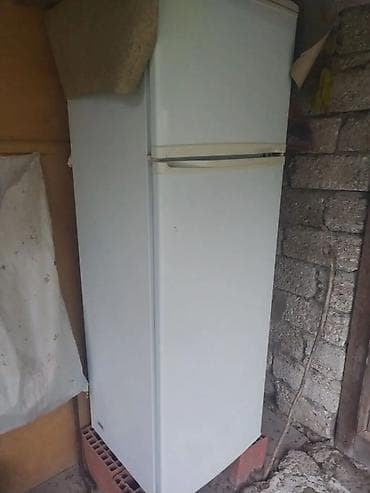 yeni soyducu: İşlənmiş 2 qapılı Dnepr Soyuducu Satılır, rəng - Ağ — 7