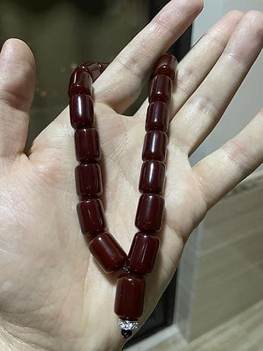 tesbeh nedir: Alman Faturan köhnə təsbehdir.30-40yaşı var — 2