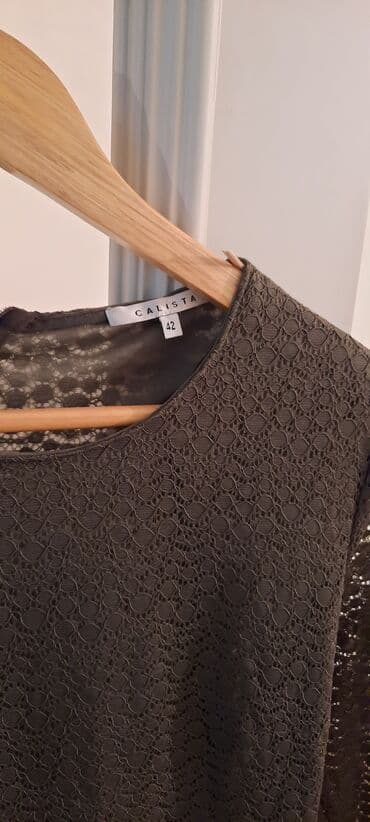 pulsuz geyimler: Hamsı brend mallardı.Baha alınıb.hərəsi 1-2dəfə geyinilib — 21