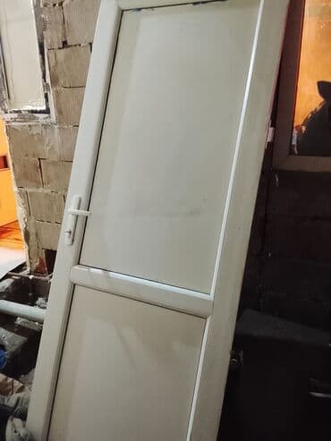 Входные двери: Plastik (PVC) giriş/qapı paneli - Material: ağ rəngli PVC profil - — 1