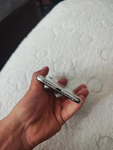 iphone 12 pro adapter: IPhone Xs, 256 GB, Ağ, Zəmanət, Barmaq izi, Simsiz şarj — 6