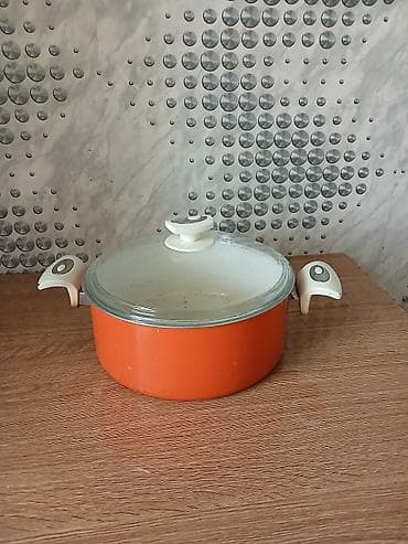 Qazan, rəng - Narıncı, 28 sm