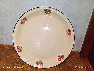 quzu qab: Emaye iri qab (podnis) – dekorativ çiçək naxışlı - Material: emaye — 2