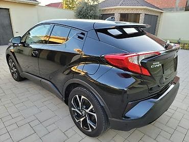 bmw 36 kuza: Toyota C-HR: 1.8 l | 2019 il Krossover — 4