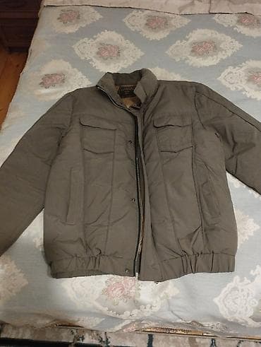 Kurtka yaxşı vəziyyətdədir heç bir problemi yoxdur