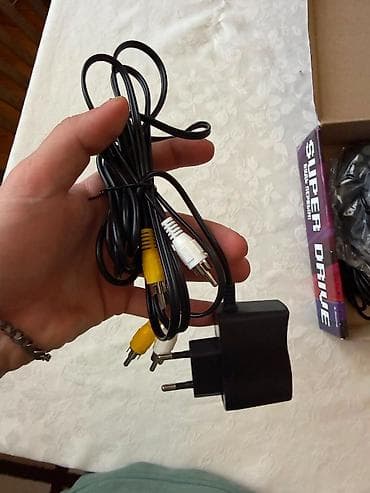 SUPER DRIVE 16-bit televiziya oyun konsolu Xüsusiyyətlər: - 16-bit — 7