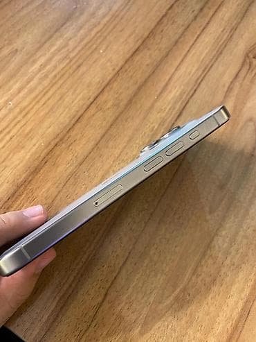 iphone 14 pro ucuz: IPhone 15 Pro, 128 GB, Gümüşü, Zəmanət — 6